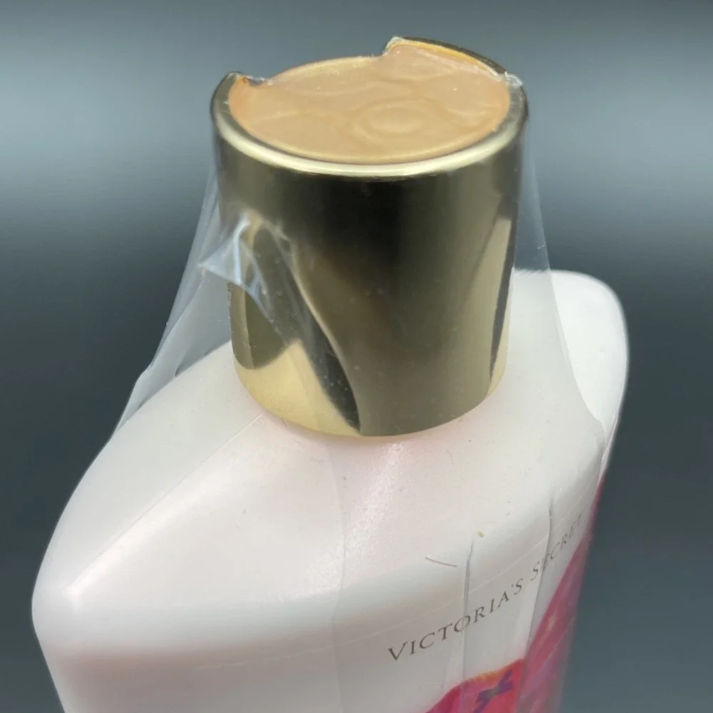 Pure Seduction Lotion Victoria's Secret 8.4 oz/250 ml Discontinued‎ Sealed